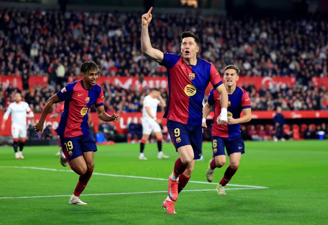 里程碑夜！巴塞罗那绝杀压哨，欧联转会期刷纪录，球迷炸锅，身体对抗强度拉满的简单介绍-爱游戏棋牌